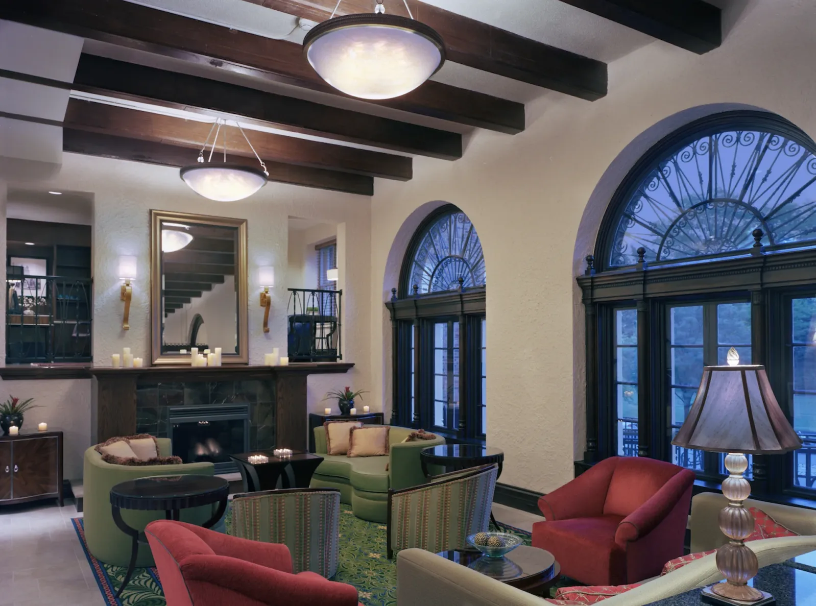 Lobby of Courtyard by Marriot Hotel in Kansas City, Missouri