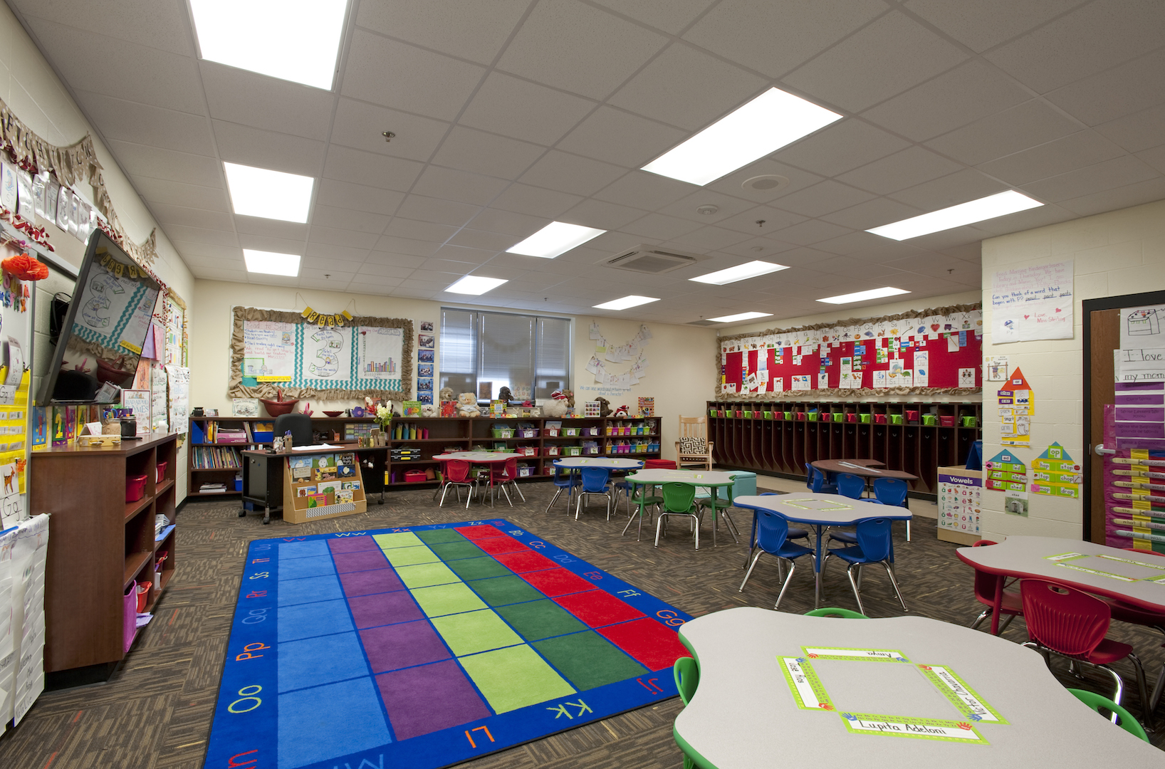 USD 500 Kansas City Elementary Schools - McKinley Classroom