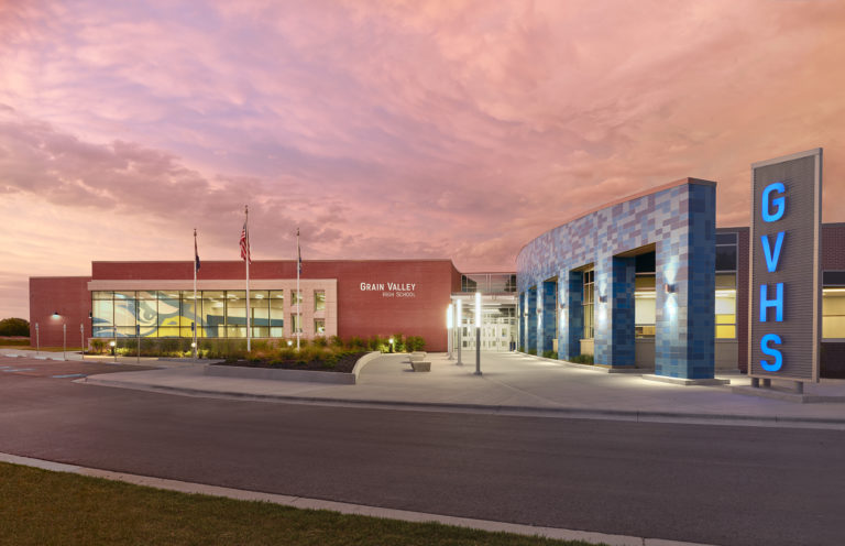 Grain Valley high school exterior