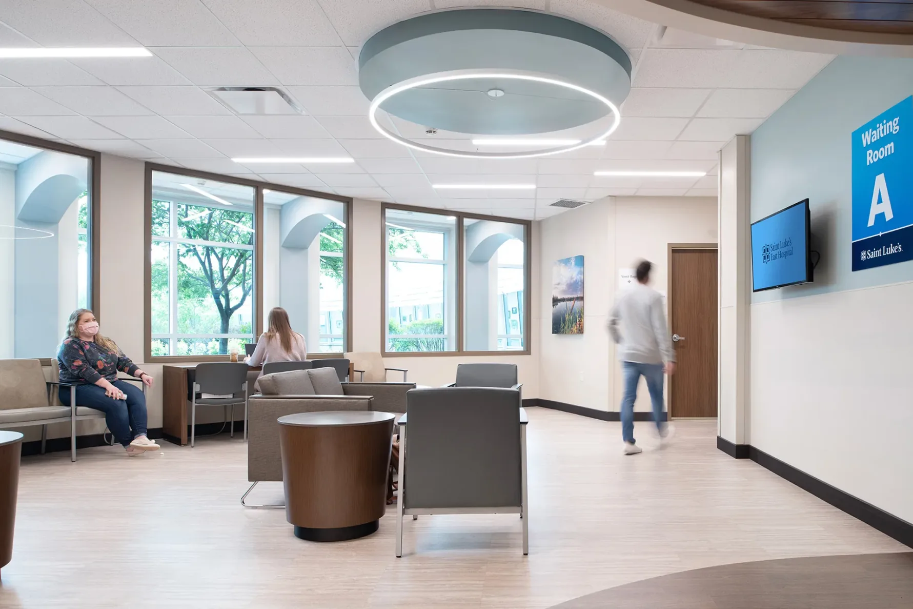 Waiting room at Saint Luke's East in Lee's Summuit Missouri built by McCownGordon Construction
