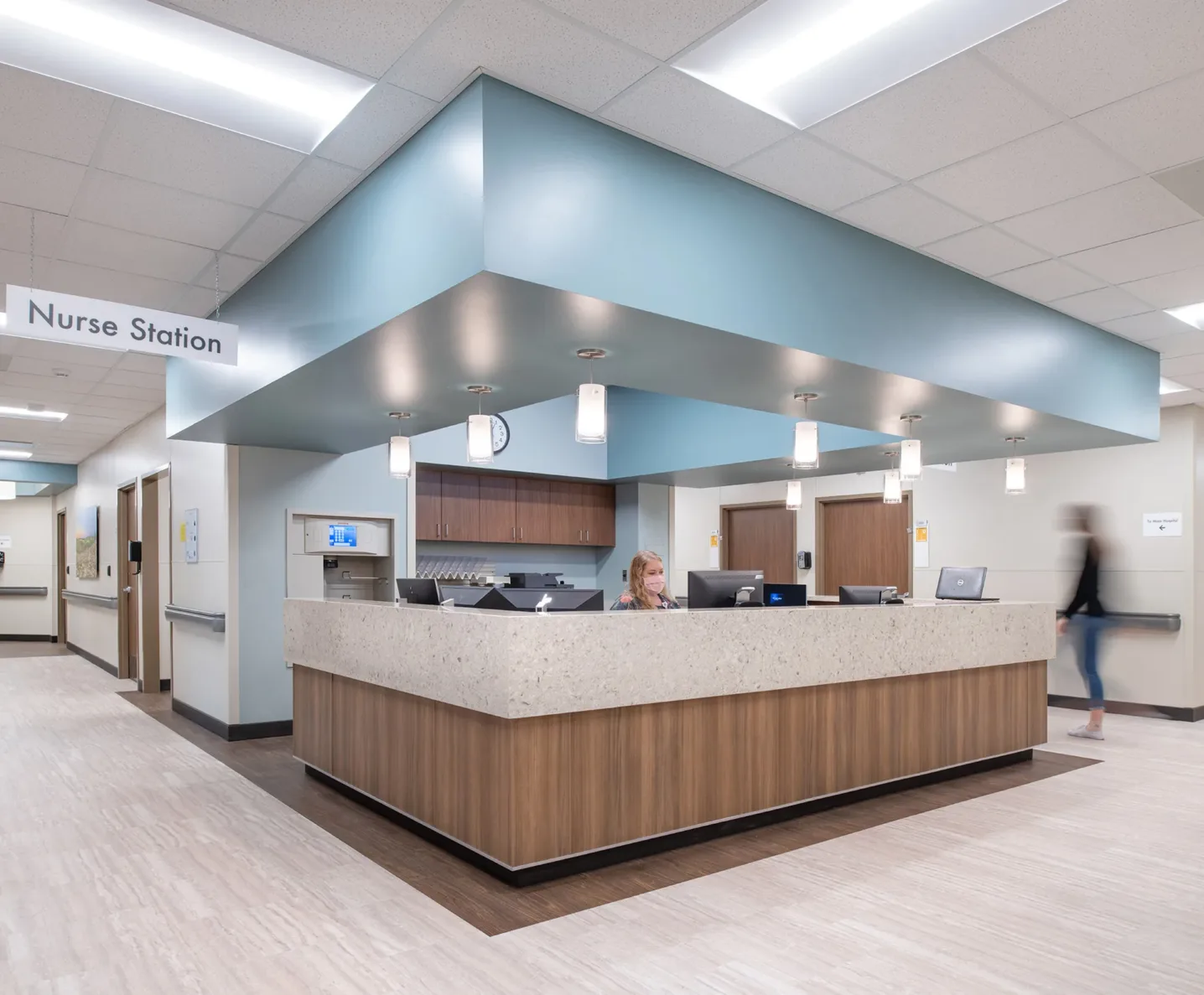 Nurses Station at Saint Luke's East Flex Capacity