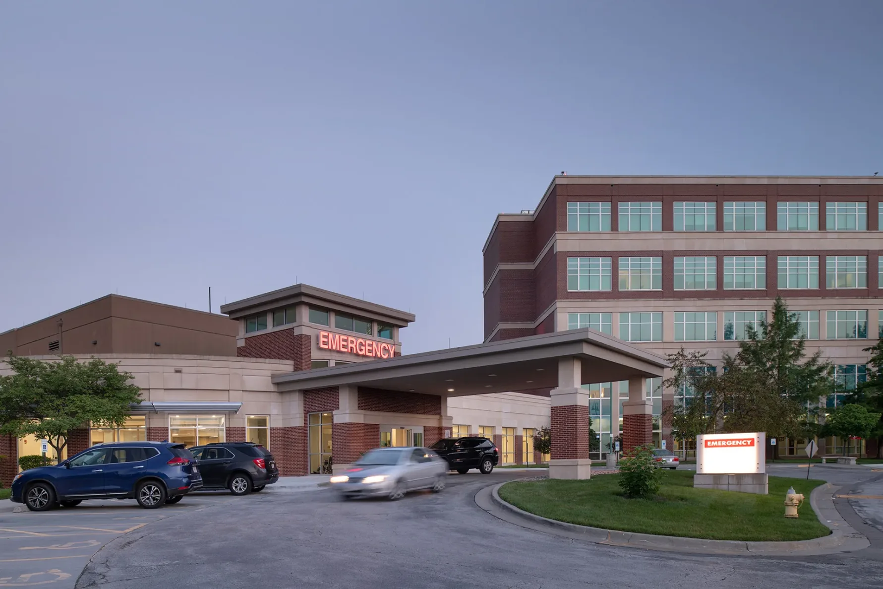 Emergency drop off at Saint Luke's East Flex Capacity