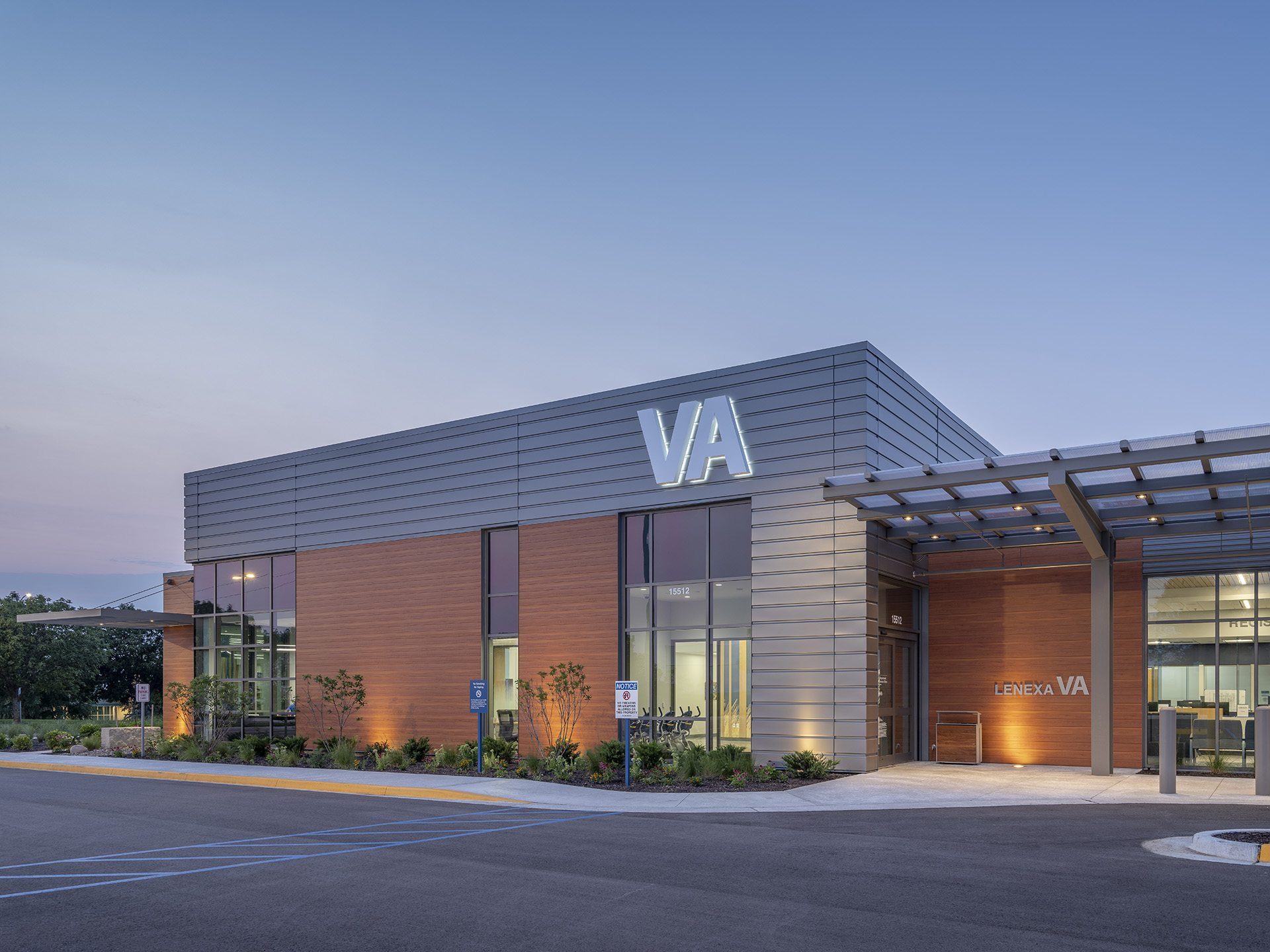 Lenexa VA Clinic - McCownGordon Construction