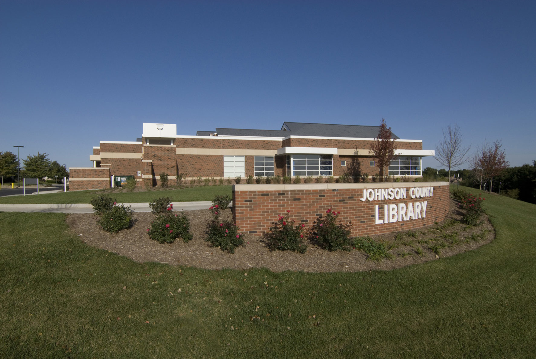 Leawood Pioneer Library