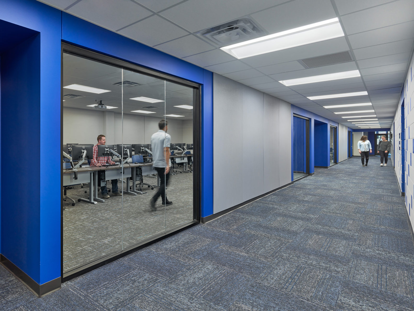 McCownGordon Construction completed renovations at Metropolitan Community's College Engineering Technology Center