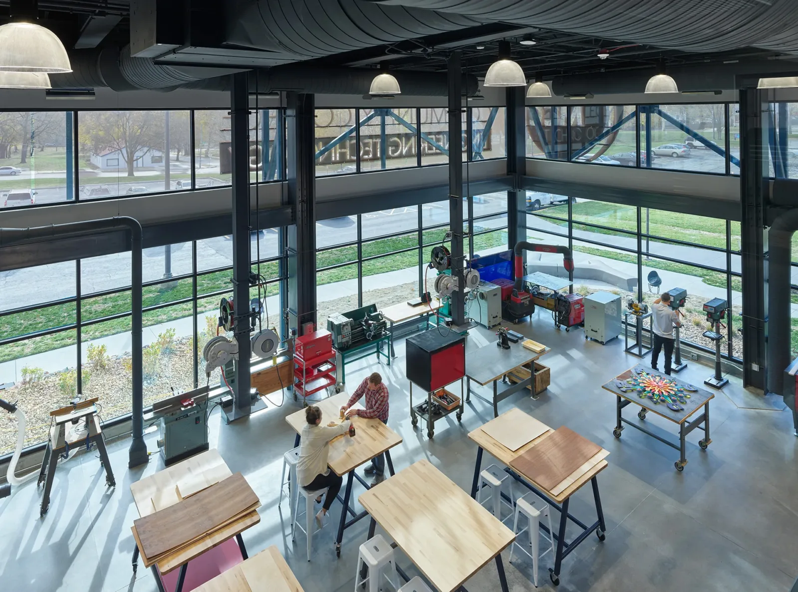 McCownGordon Construction completed renovations at Metropolitan Community's College Engineering Technology Center