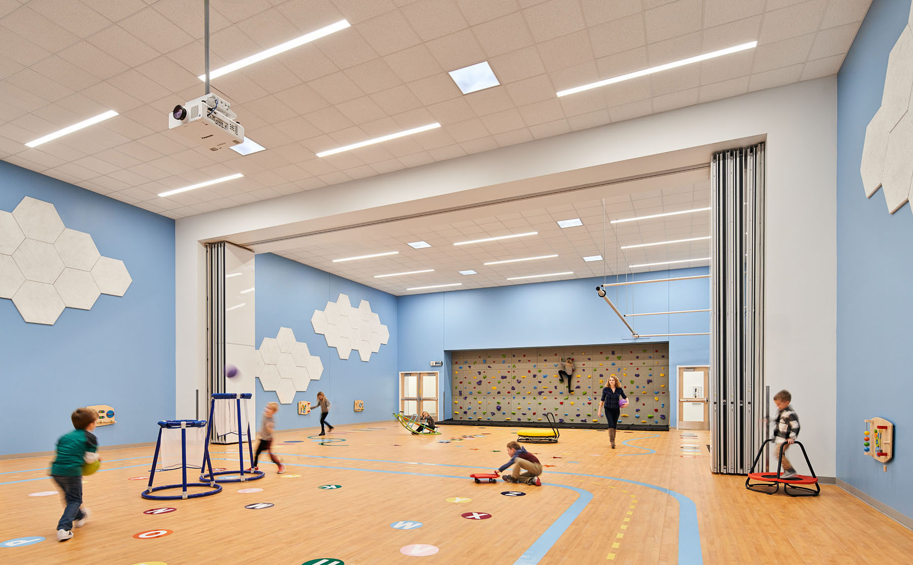 Children playing at the North Kansas city Schools Early Education Center built by McCownGordon
