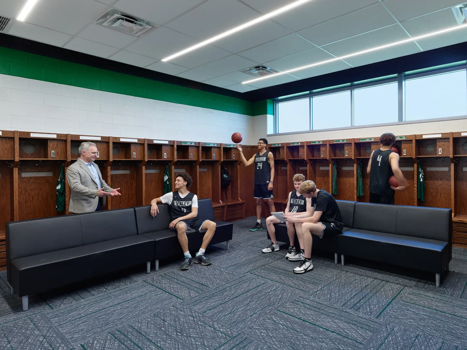 Stanley High school - North Kansas City 2020 Bond - Locker Room