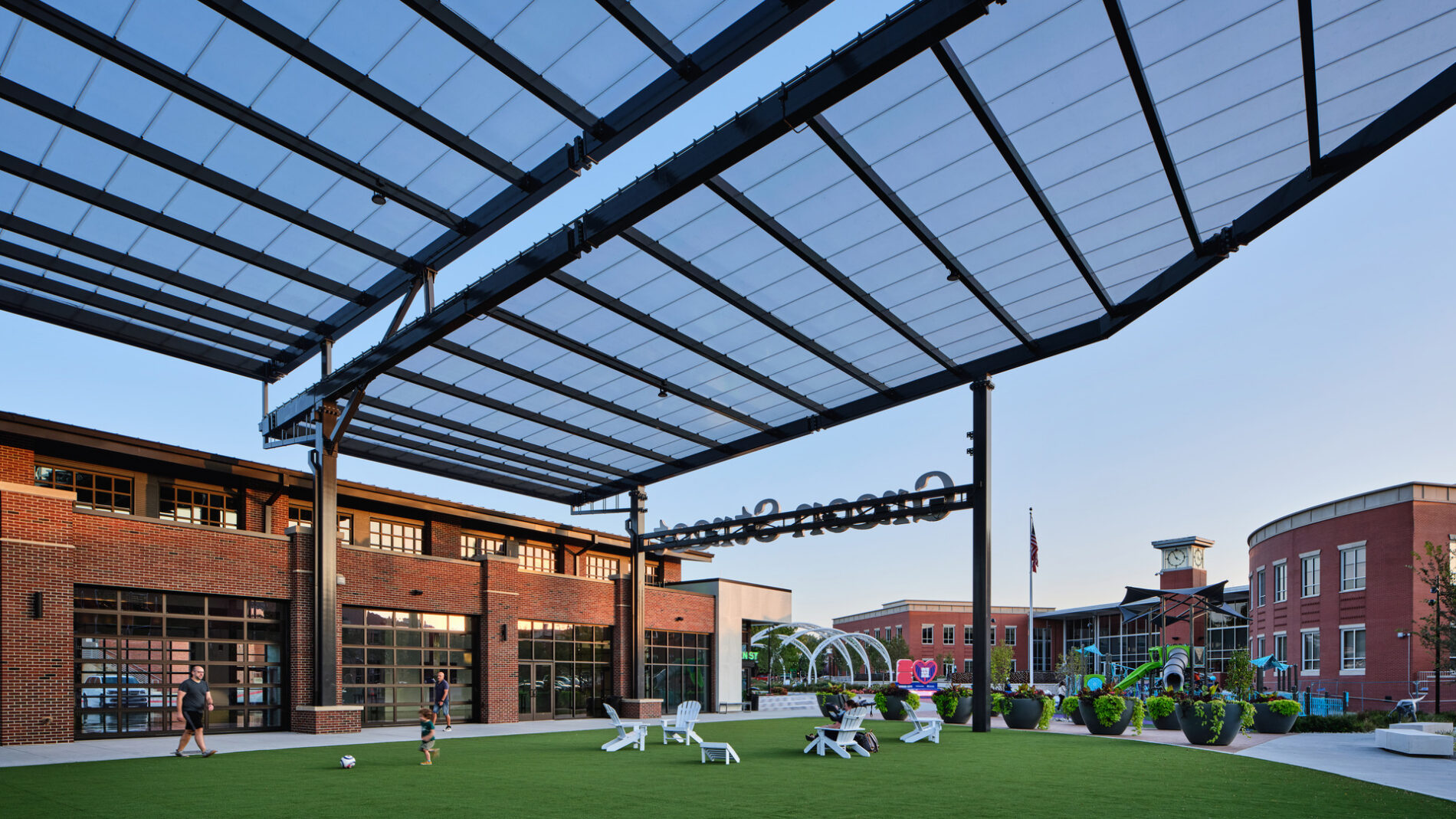 Lee's Summit Green Street